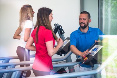 Rasche Mobilisierung in der orthopädischen Reha