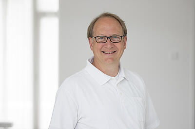 Dr. Thomas Reiter Oberarzt Schmerzmedizin, zertifizierter Kopf- und Gesichtsschmerzexperte (DMKG)