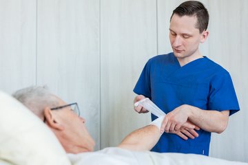 Pflegeausbildung bei der Artemed
